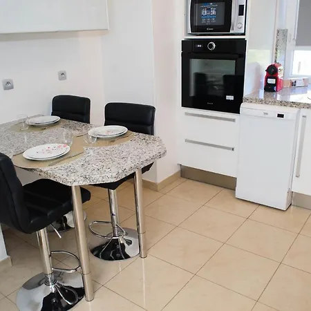 Apartment Saillenfait 9 *